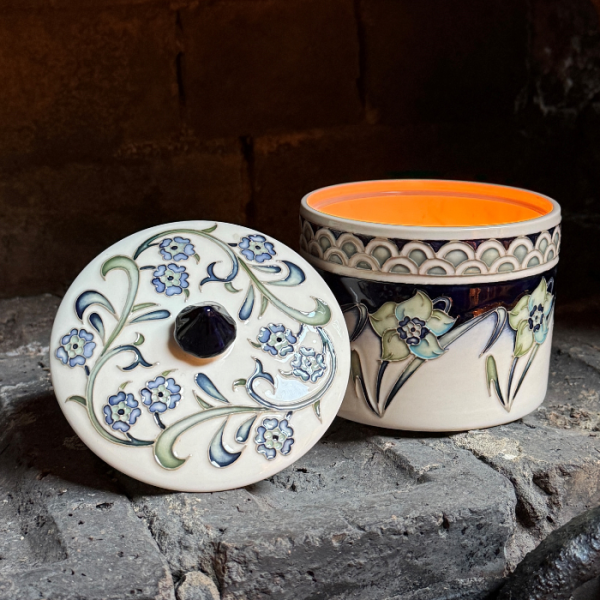Livia (Including Wax) - Candle Jar