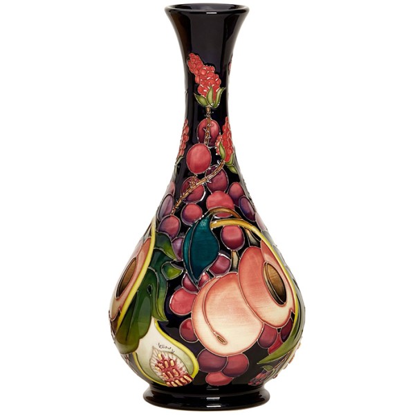 Queens Choice - Vase