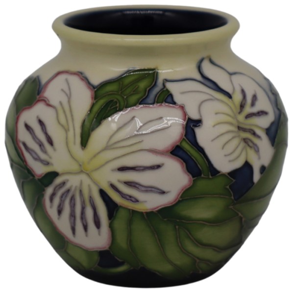 White Violet - Trial - Vase